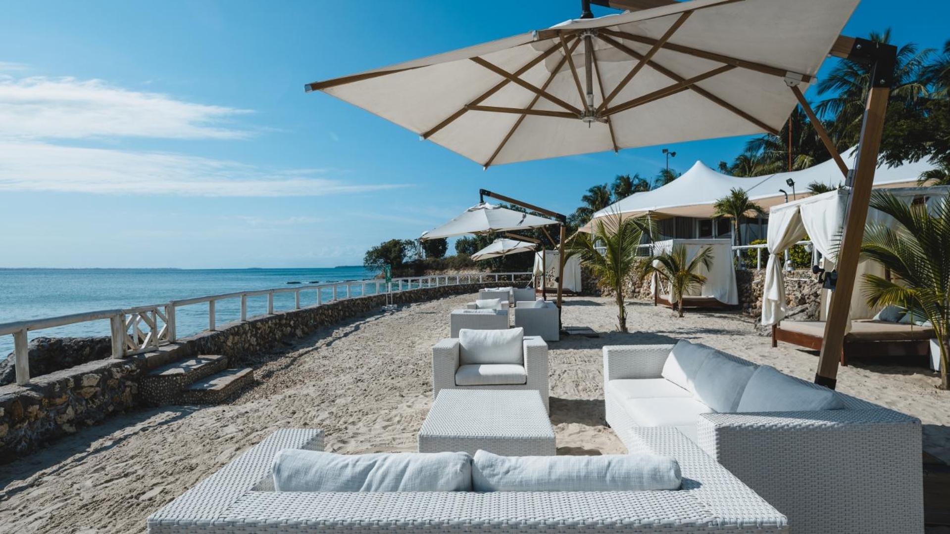 Coral Beach Hotel Dar Es Salaam Exterior photo